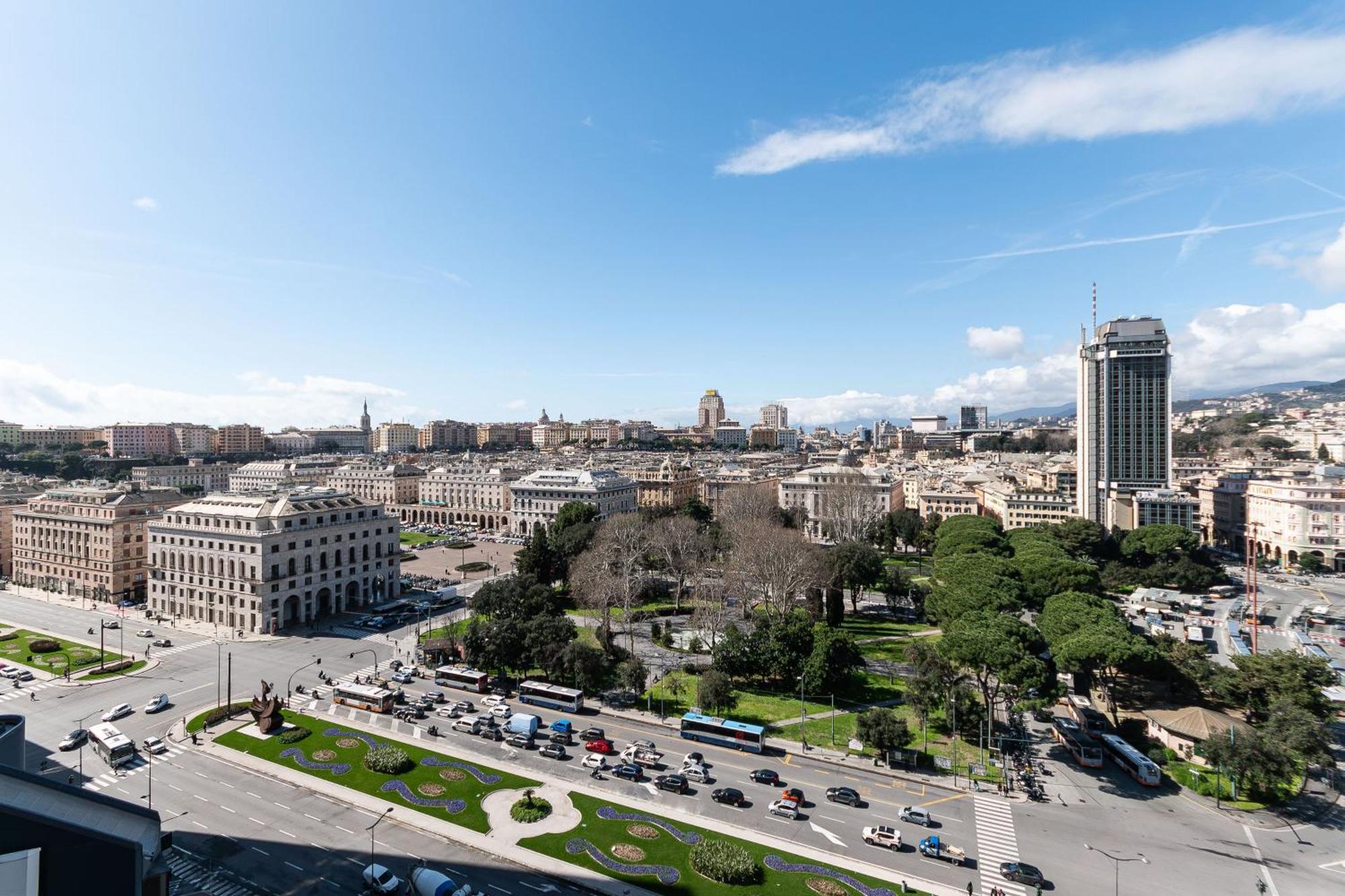 Free Parking In Luxury Suite With City View - Steps To Brignole Train Station Genua Exteriör bild