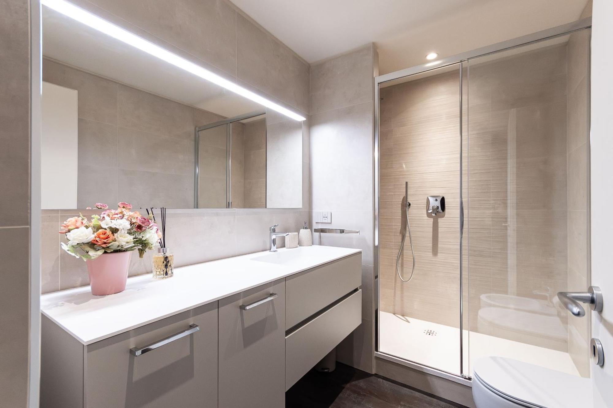 Free Parking In Luxury Suite With City View - Steps To Brignole Train Station Genua Exteriör bild